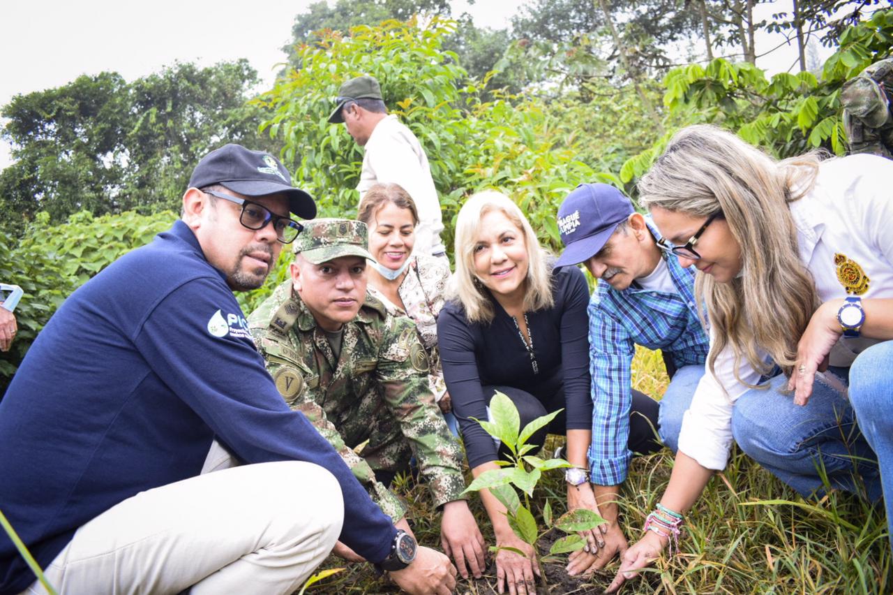 Cortolima celebra el Día de la Tierra y se une a la Sembratón Nacional